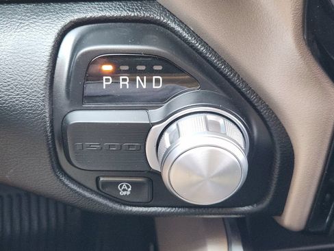 Used 2022 RAM 1500 Laramie w/ Laramie Southwest Edition RWD image 19