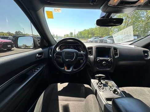 Used 2019 Dodge Durango GT w/ Blacktop Package AWD/4WD image 17