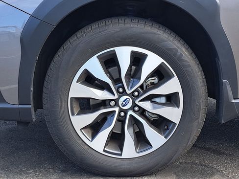 Certified 2023 Subaru Outback Limited AWD/4WD image 10
