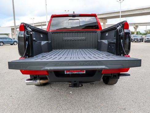 Certified 2026 Toyota Tacoma Limited AWD/4WD image 12