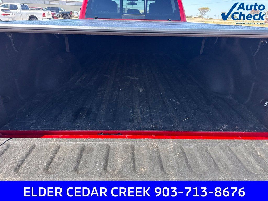 Used 2024 RAM 2500 Tradesman w/ Chrome Appearance Group AWD/4WD image 11