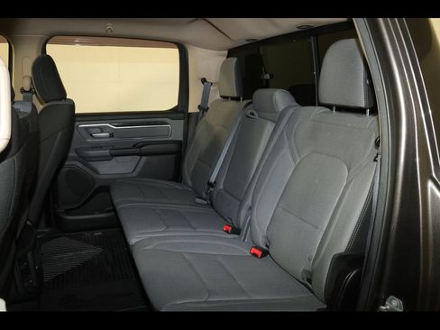 Used 2019 RAM 1500 Big Horn AWD/4WD image 27