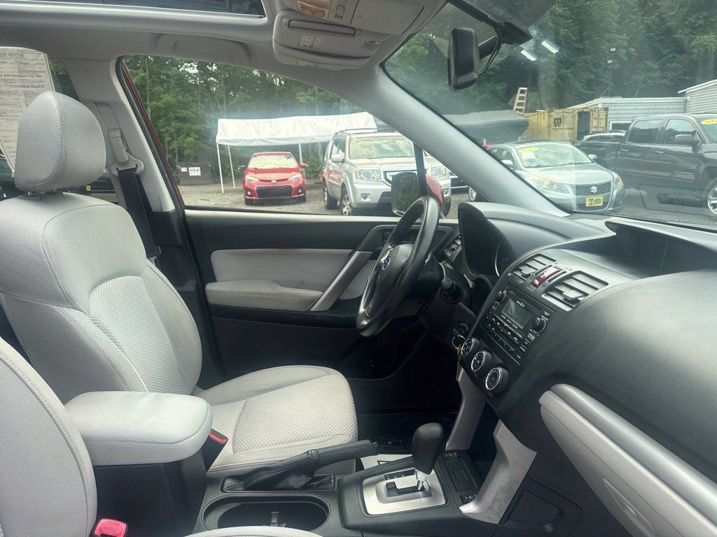 Used 2015 Subaru Forester 2.5i Premium w/ All-Weather Package AWD/4WD image 32