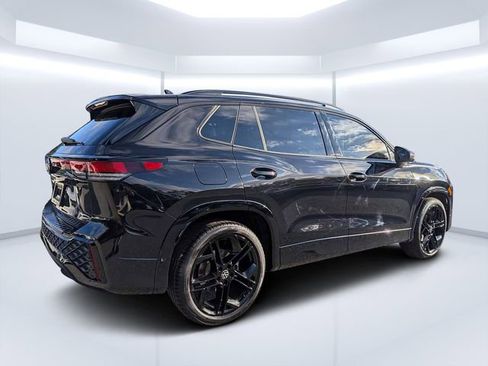 New 2026 Volkswagen Tiguan SE R-Line image 3