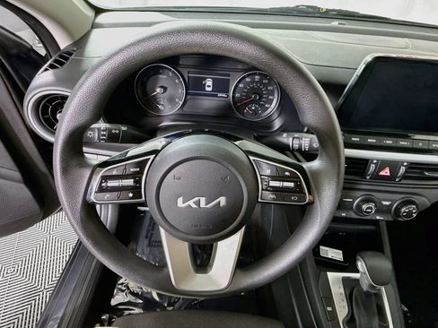 Used 2023 Kia Forte LXS FWD image 19