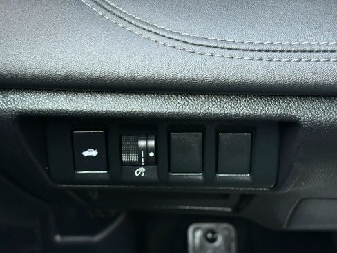 Used 2022 Subaru Legacy Limited w/ Popular Package #2 AWD/4WD image 33