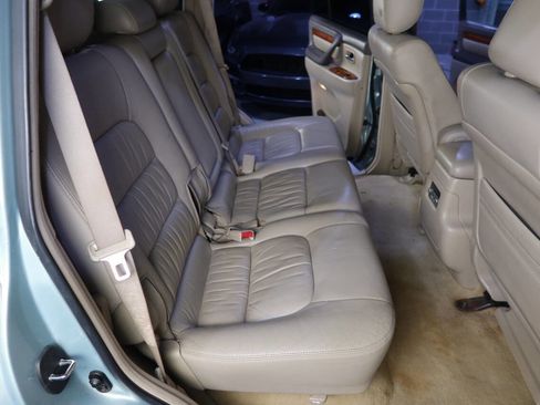 Used 2005 Lexus LX 470 4WD image 15