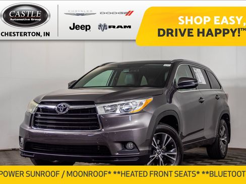 Used 2016 Toyota Highlander XLE AWD/4WD image 1
