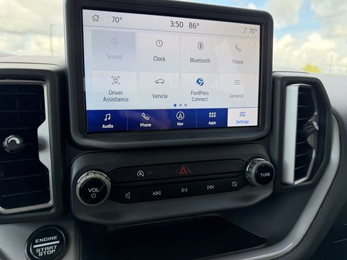 Used 2023 Ford Bronco Sport Outer Banks w/ Tech Package AWD/4WD image 10