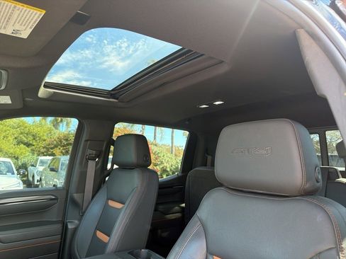 Certified 2023 GMC Sierra 1500 AT4 w/ AT4 Premium Package image 11