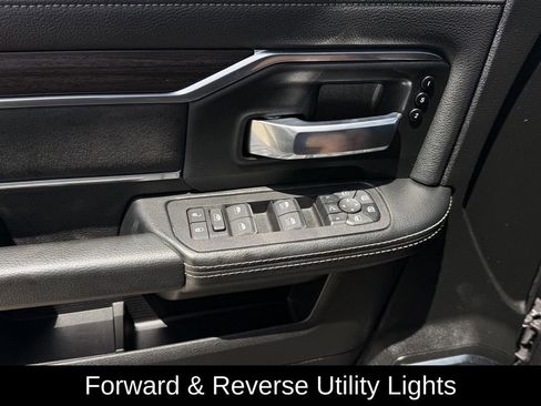 Used 2025 RAM 2500 Laramie w/ Sport Appearance Package AWD/4WD image 31