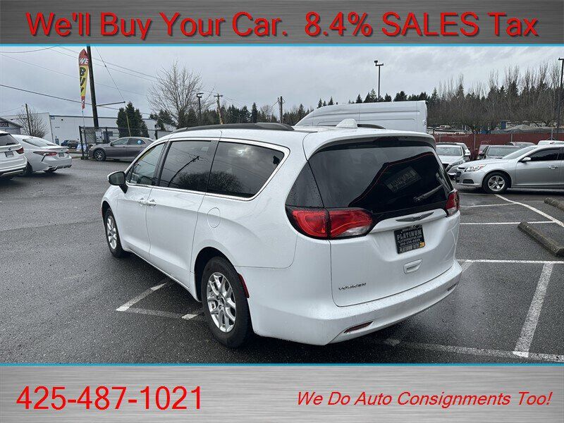 Used 2020 Chrysler Voyager Lxi FWD image 5