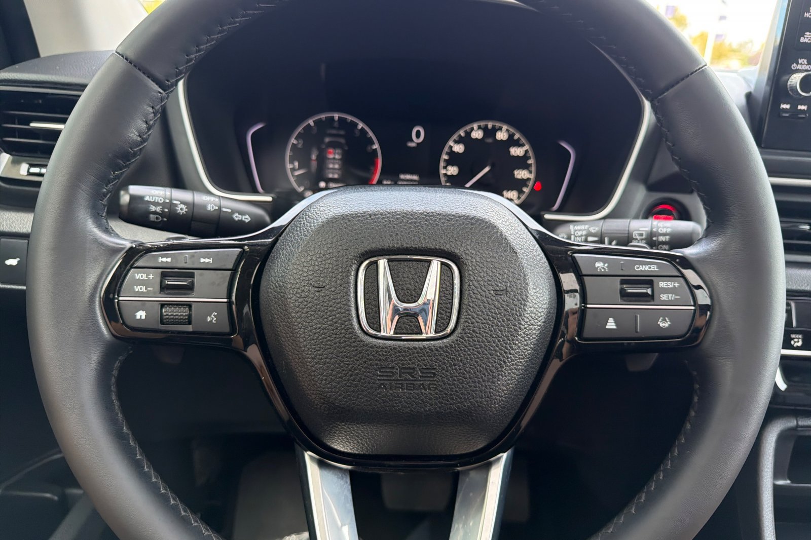 Certified 2025 Honda Pilot Touring image 22
