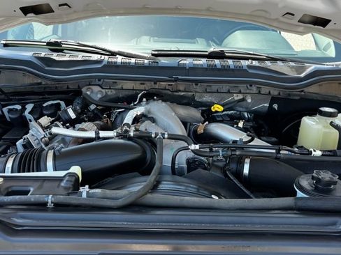 Used 2020 Ford F350 Lariat AWD/4WD image 7