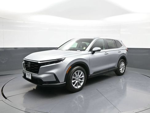 Used 2026 Honda CR-V EX image 10