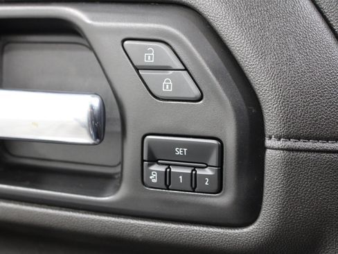 Used 2022 Chevrolet Silverado 2500 LTZ w/ LTZ Plus Package AWD/4WD image 8