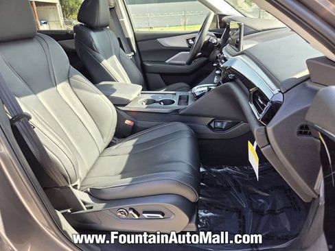 Used 2026 Acura MDX FWD w/ Technology Package image 16