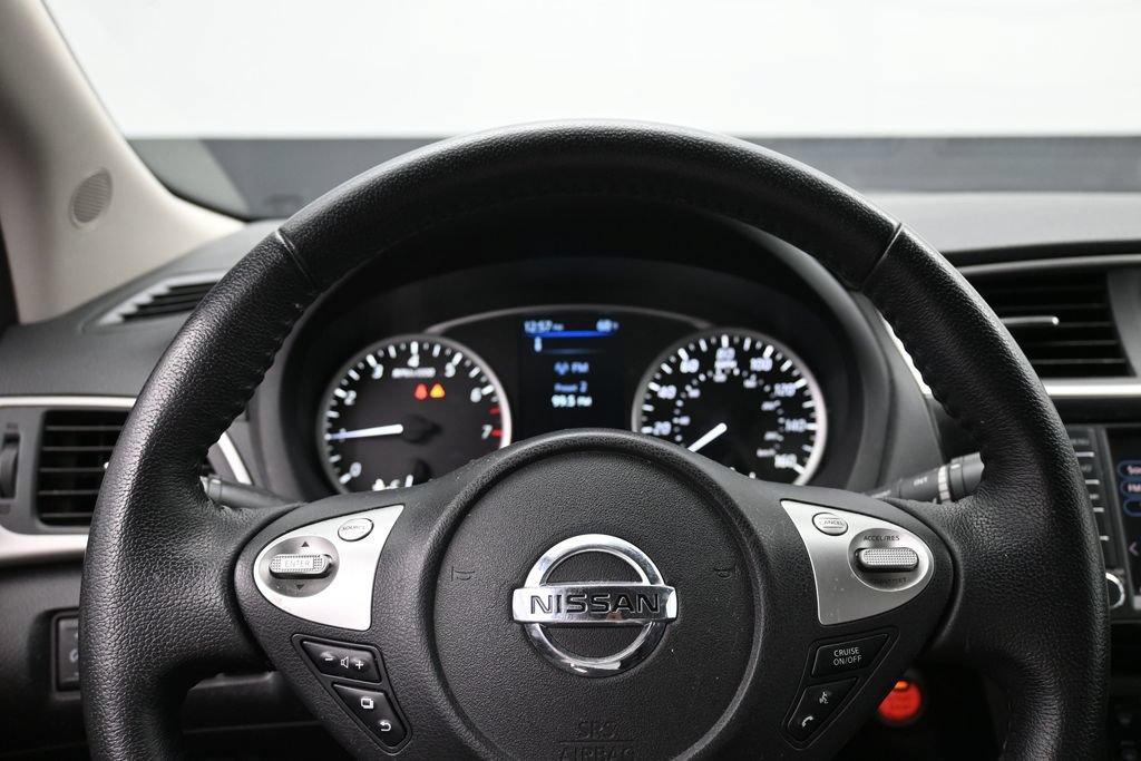 Used 2019 Nissan Sentra SV FWD image 13