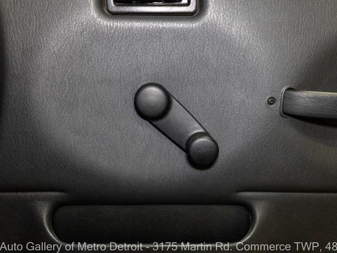 Used 2005 Jeep Wrangler Rubicon AWD/4WD image 37