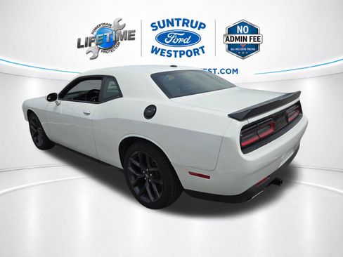 Used 2021 Dodge Challenger SXT w/ Blacktop Package RWD image 8