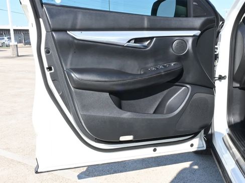 Used 2020 INFINITI QX50 Luxe w/ Navigation Package image 18