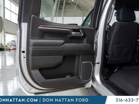 Used 2022 Chevrolet Silverado 1500 LT image 16