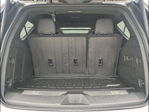 New 2026 GMC Yukon AT4 Ultimate w/ LPO, Floor Liner Package AWD/4WD image 19