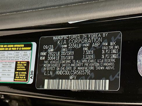 Used 2024 Kia EV6 Light AWD/4WD image 12