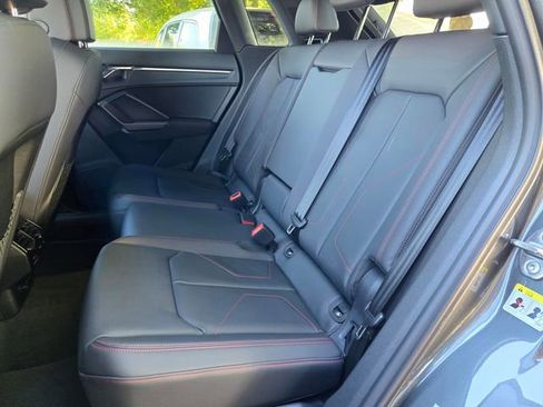 Used 2025 Audi Q3 2.0T Premium Plus w/ Premium Plus Package image 11