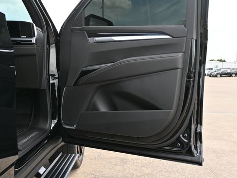 Certified 2026 Cadillac Escalade Sport w/ Touring Package AWD/4WD image 28