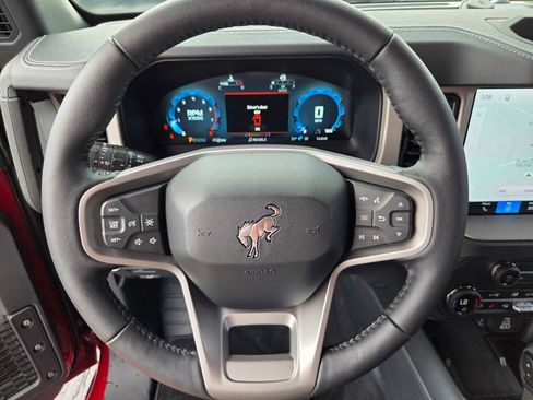 New 2026 Ford Bronco Outer Banks w/ Black Appearance Package AWD/4WD image 24
