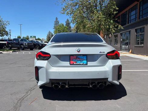 Used 2023 BMW M2 w/ Lighting Package RWD image 4