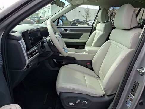 Certified 2024 Hyundai Santa Fe SEL AWD/4WD image 15