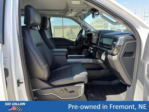 Used 2024 Ford F250 Lariat w/ Lariat Ultimate Package AWD/4WD image 19