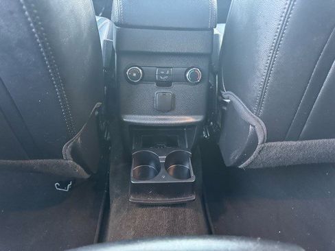 Used 2016 Ford Explorer Sport image 27