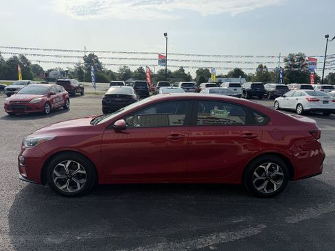 Used 2021 Kia Forte LXS FWD image 7