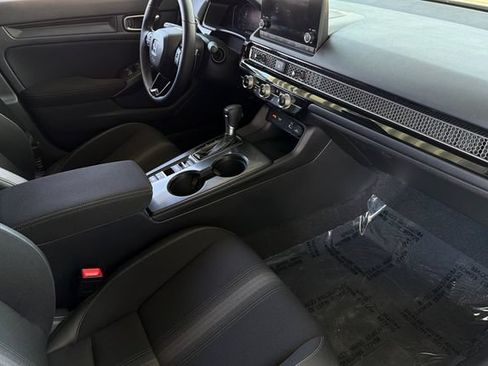 Certified 2022 Honda Civic Sport image 18