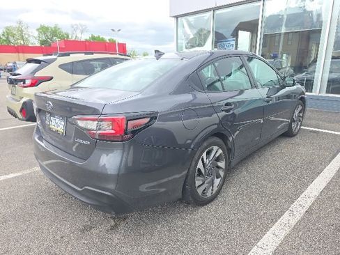 Used 2024 Subaru Legacy Limited AWD/4WD image 3