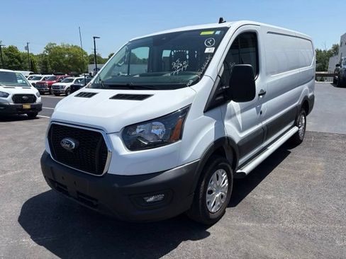 Certified 2025 Ford Transit 250 Low Roof w/ Exterior Upgrade Package RWD image 7