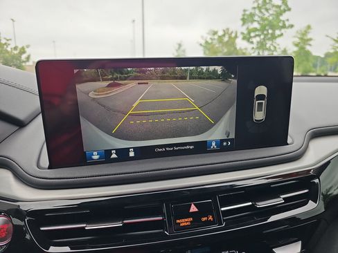 Certified 2025 Acura MDX FWD w/ Technology Package image 25