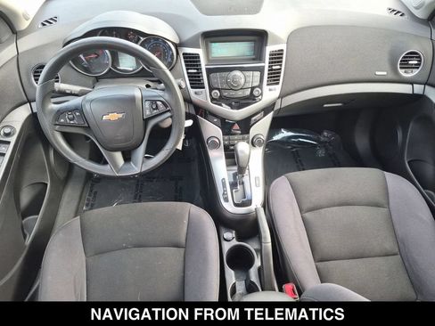 Used 2015 Chevrolet Cruze LT FWD image 23