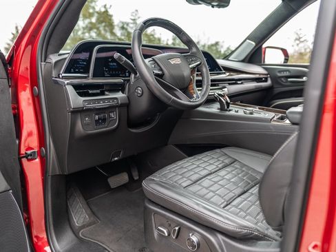 Used 2023 Cadillac Escalade Premium Luxury Platinum image 94