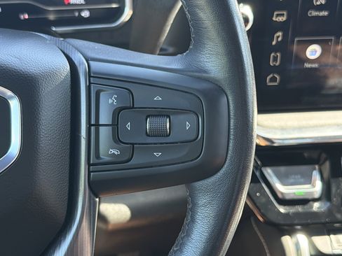Used 2024 GMC Sierra 2500 Denali Ultimate AWD/4WD image 20