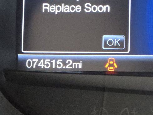 Used 2021 Ford Edge ST-Line image 24