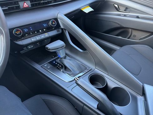 New 2026 Hyundai Elantra Sport image 25