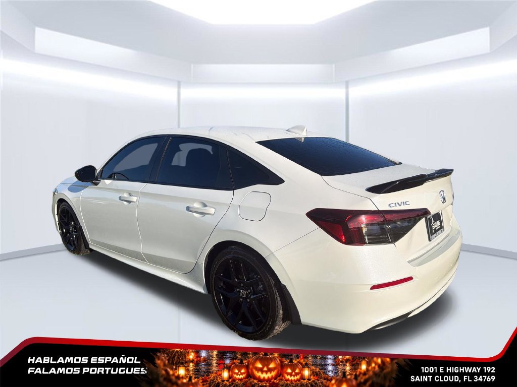 Used 2025 Honda Civic Sport image 3