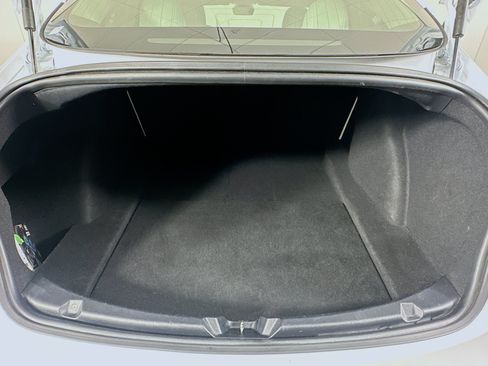 Used 2018 Tesla Model 3 Long Range AWD/4WD image 29