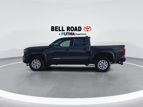 Certified 2025 Toyota Tacoma SR5 image 5