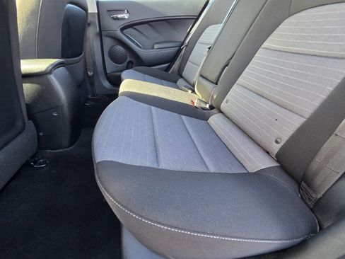 Used 2014 Kia Forte EX image 12