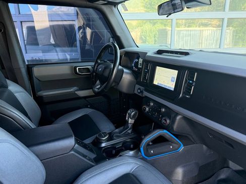 Used 2022 Ford Bronco Black Diamond AWD/4WD image 43